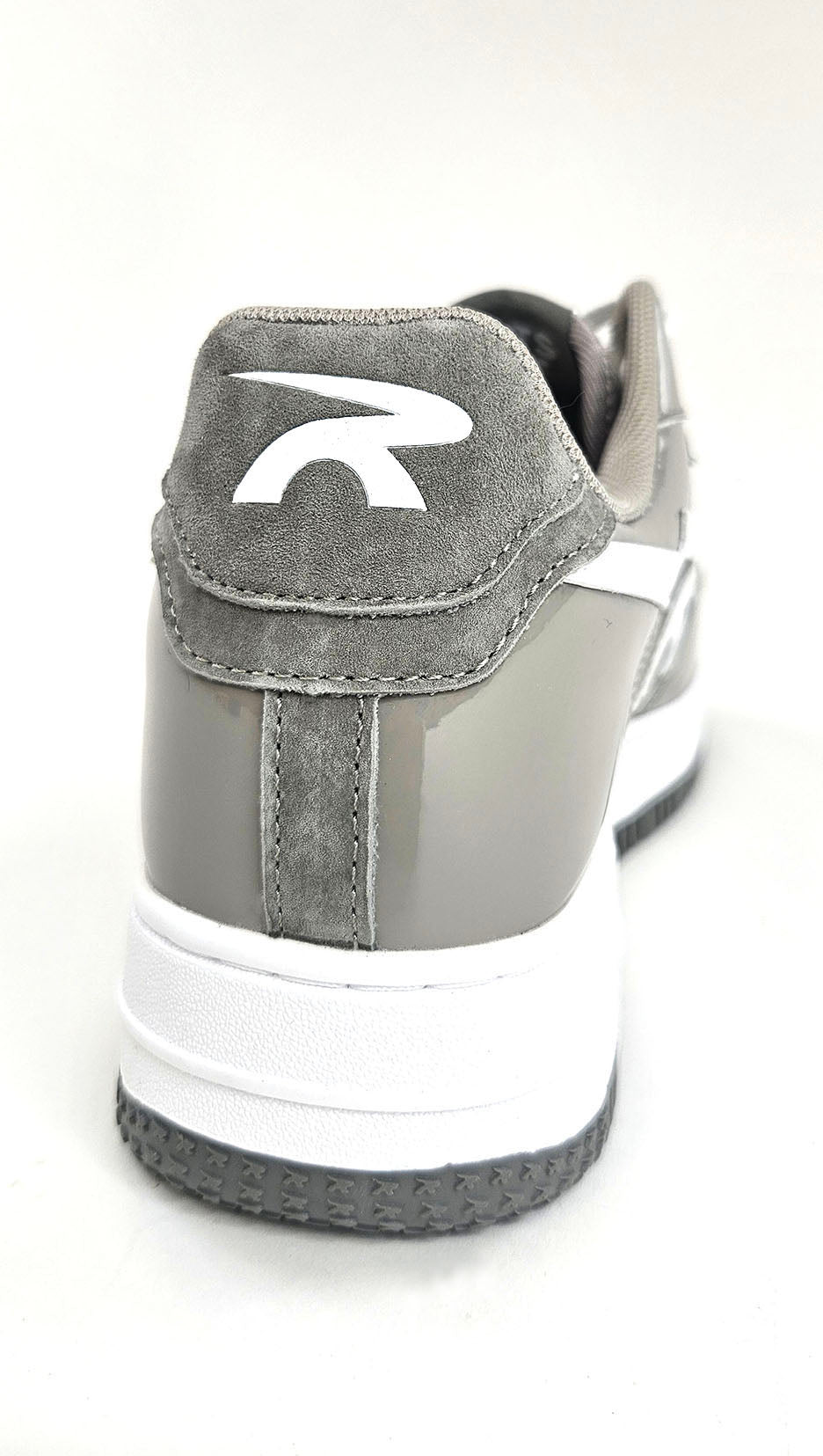 UF-01 "COOL GREY" SNEAKERS